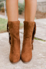 Load image into Gallery viewer, Nelly Brown Fringe Suede Boots
