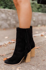 Load image into Gallery viewer, Nelly Black Fringe Suede Boots
