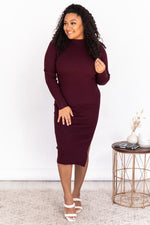 Afbeelding in Gallery-weergave laden, Any Other Night Wine Mock Neck Ribbed Midi Dress
