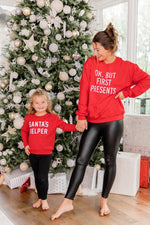 Ladda upp bild till gallerivisning, Kids Santa&#39;s Helper Red Graphic Sweatshirt
